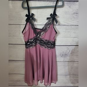 ❤️‍🩹 purple lingerie